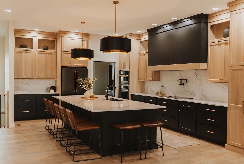 Modern Kitchen Remodel - Granite countertops