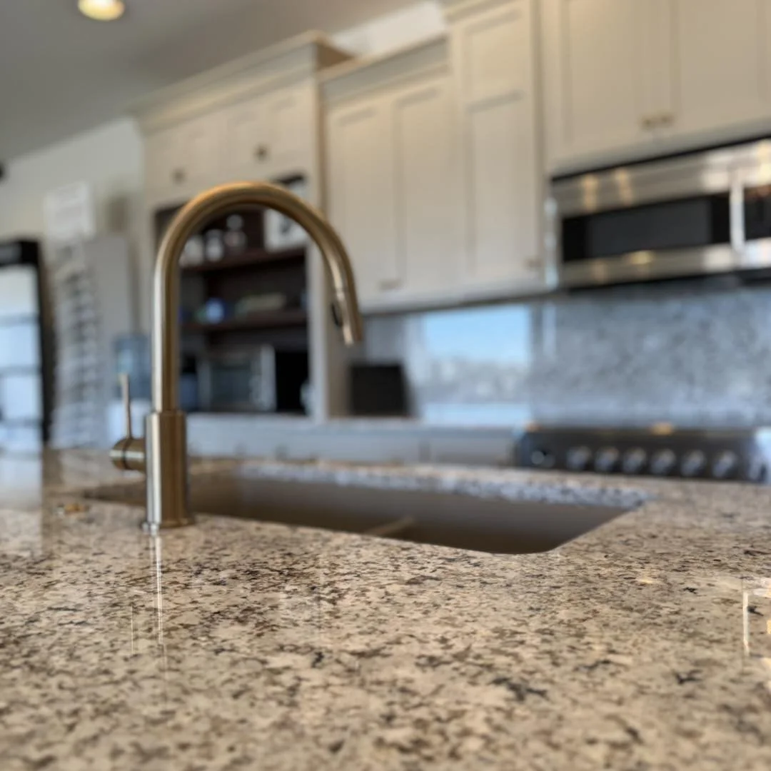 Master Bath Vanity - Marble countertops